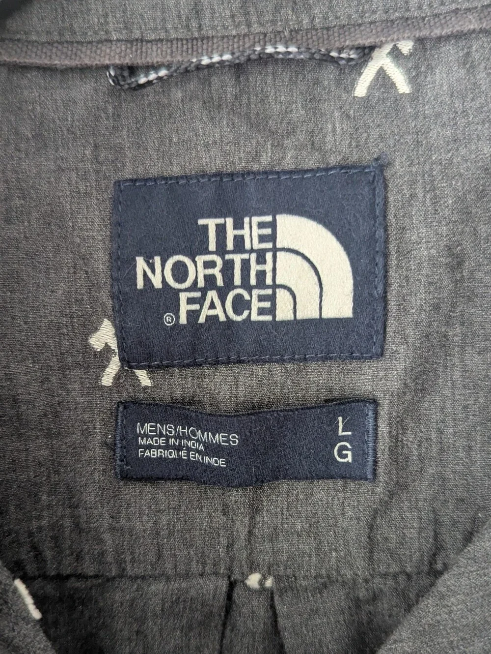 The North Face Axe Pattern Charcoal Short-Sleeve Button-Up Shirt